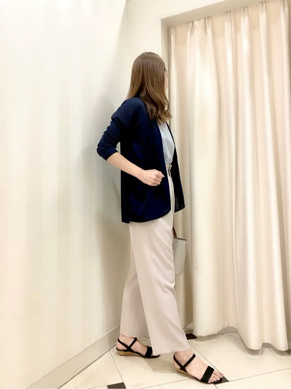 ANY SIS 金井 コーディネート画像