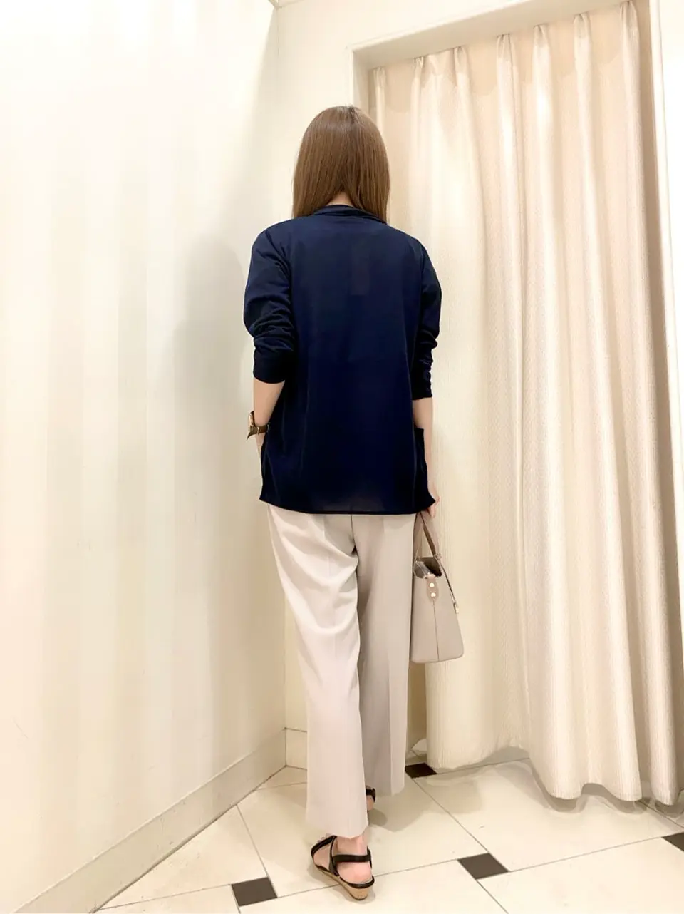 ANY SIS 金井 コーディネート画像