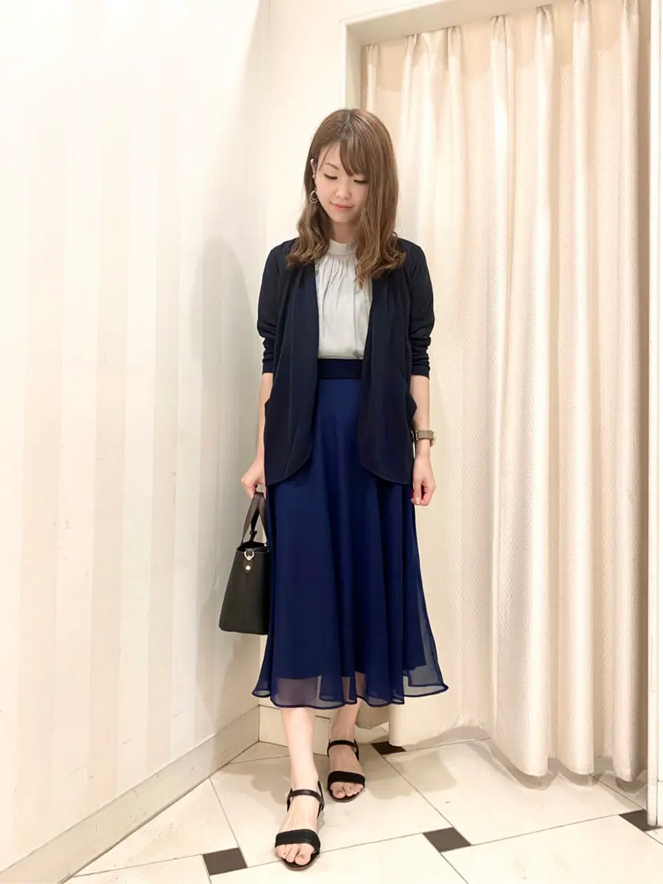 ANY SIS 金井 コーディネート画像