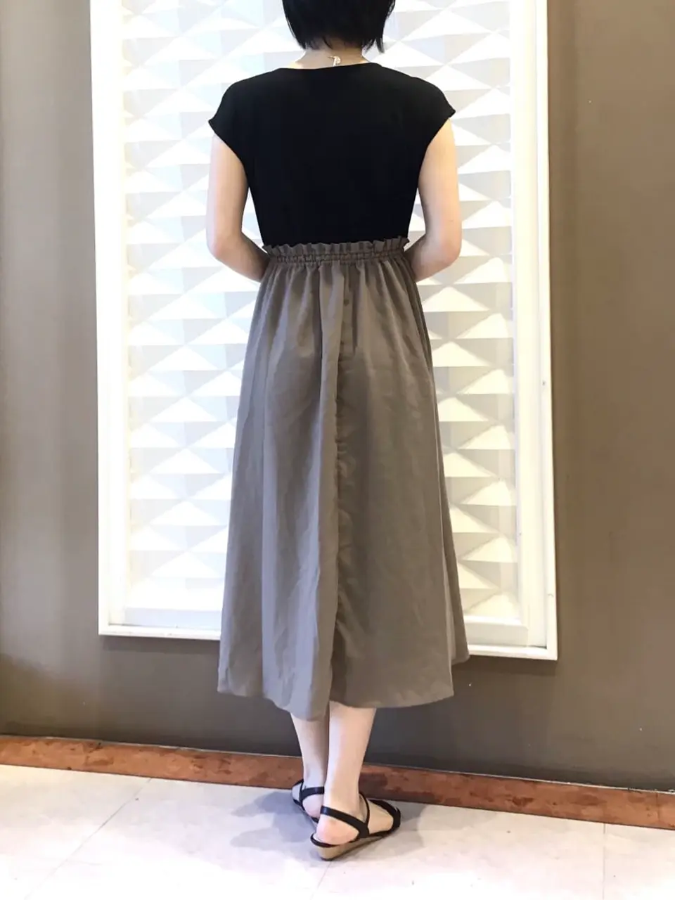 ANY SIS N コーディネート画像