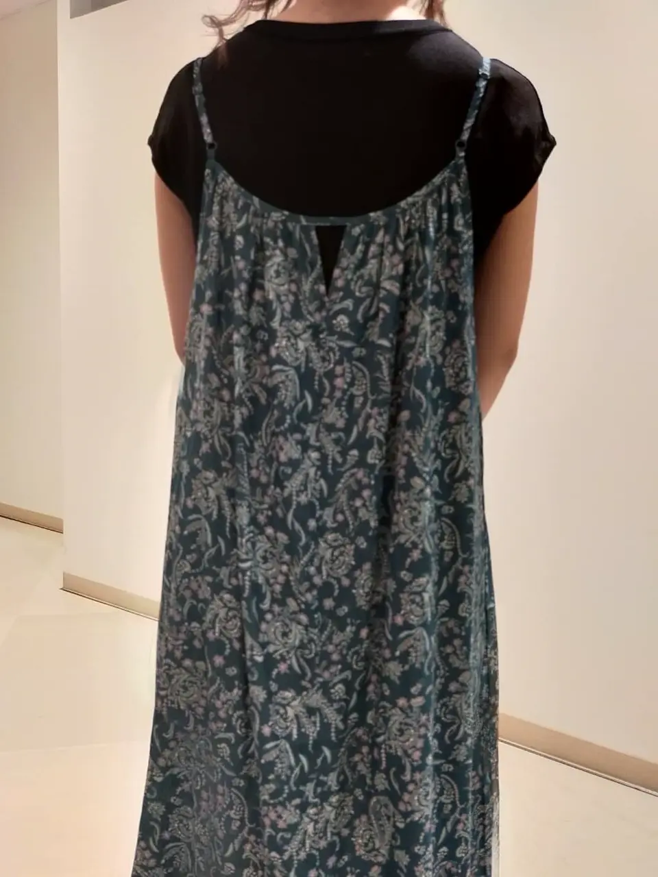 ANY SIS 権田 コーディネート画像