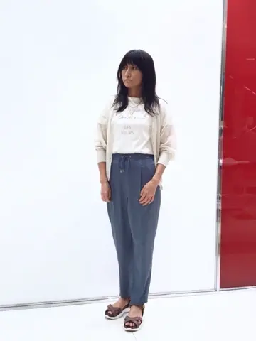 ANY SIS スタッフ コーディネート画像