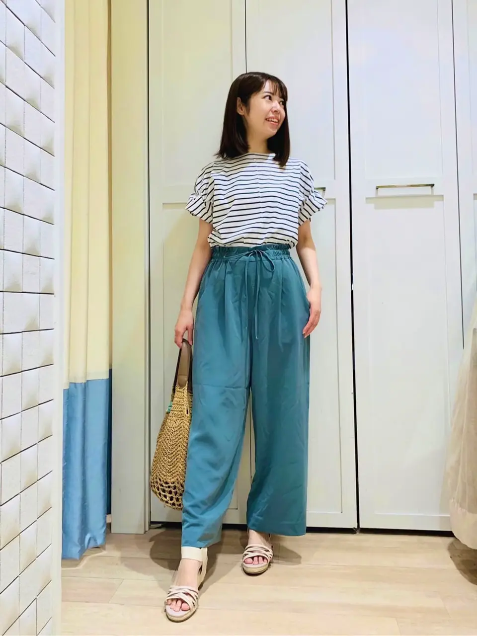 ANY SIS スタッフ コーディネート画像