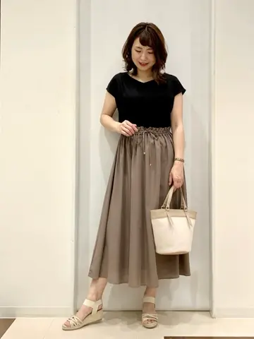 ANY SIS 横田 コーディネート画像