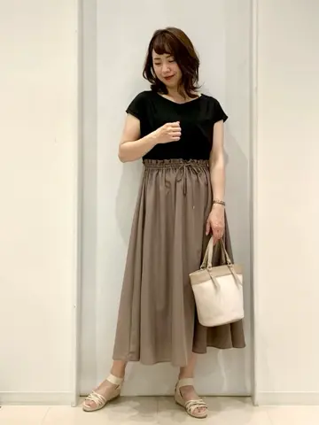 ANY SIS 横田 コーディネート画像