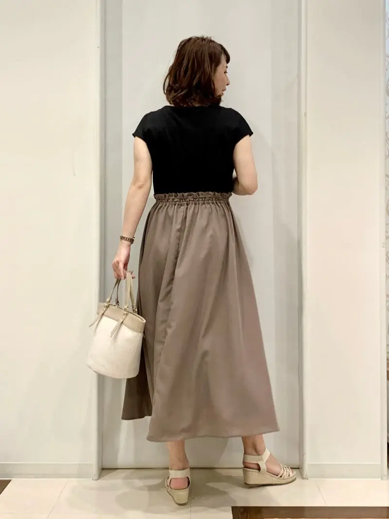 ANY SIS 横田 コーディネート画像