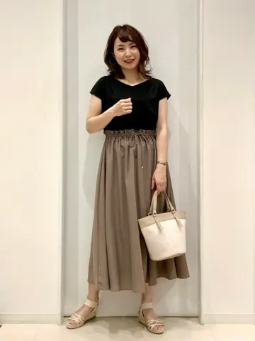 ANY SIS 横田 コーディネート画像