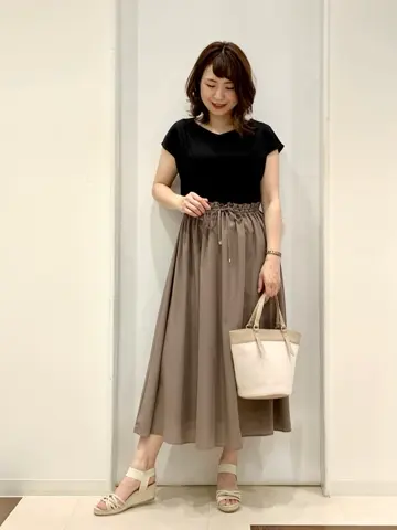 ANY SIS 横田 コーディネート画像