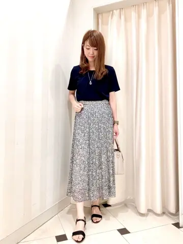 ANY SIS 金井 コーディネート画像