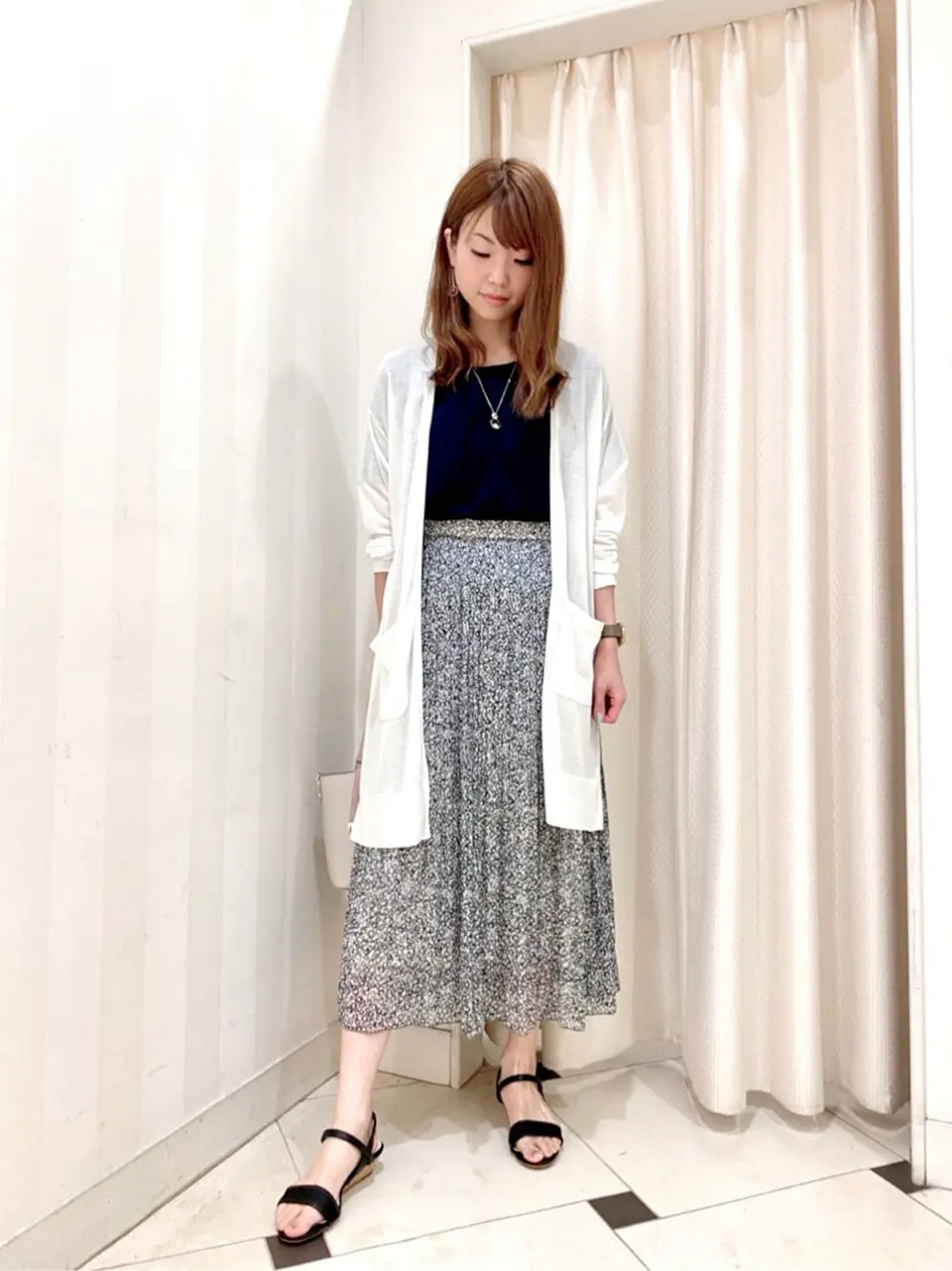 ANY SIS 金井 コーディネート画像