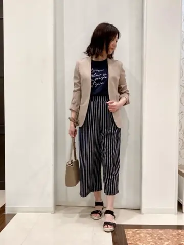 ANY SIS スタッフ コーディネート画像