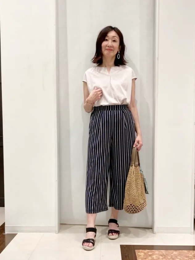 ANY SIS スタッフ コーディネート画像