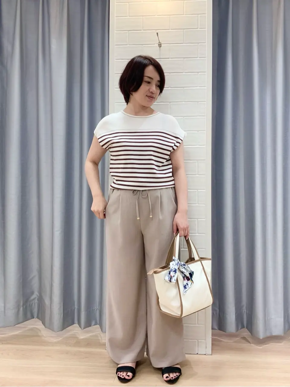 ANY SIS 丸岡 コーディネート画像