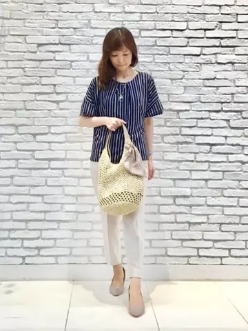 ANY SIS スタッフ コーディネート画像