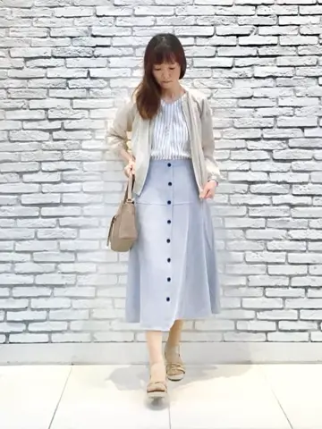 ANY SIS スタッフ コーディネート画像