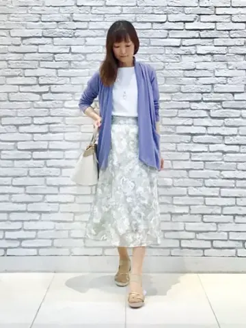 ANY SIS スタッフ コーディネート画像