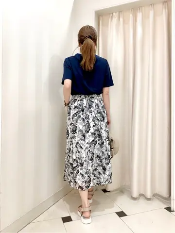 ANY SIS 金井 コーディネート画像