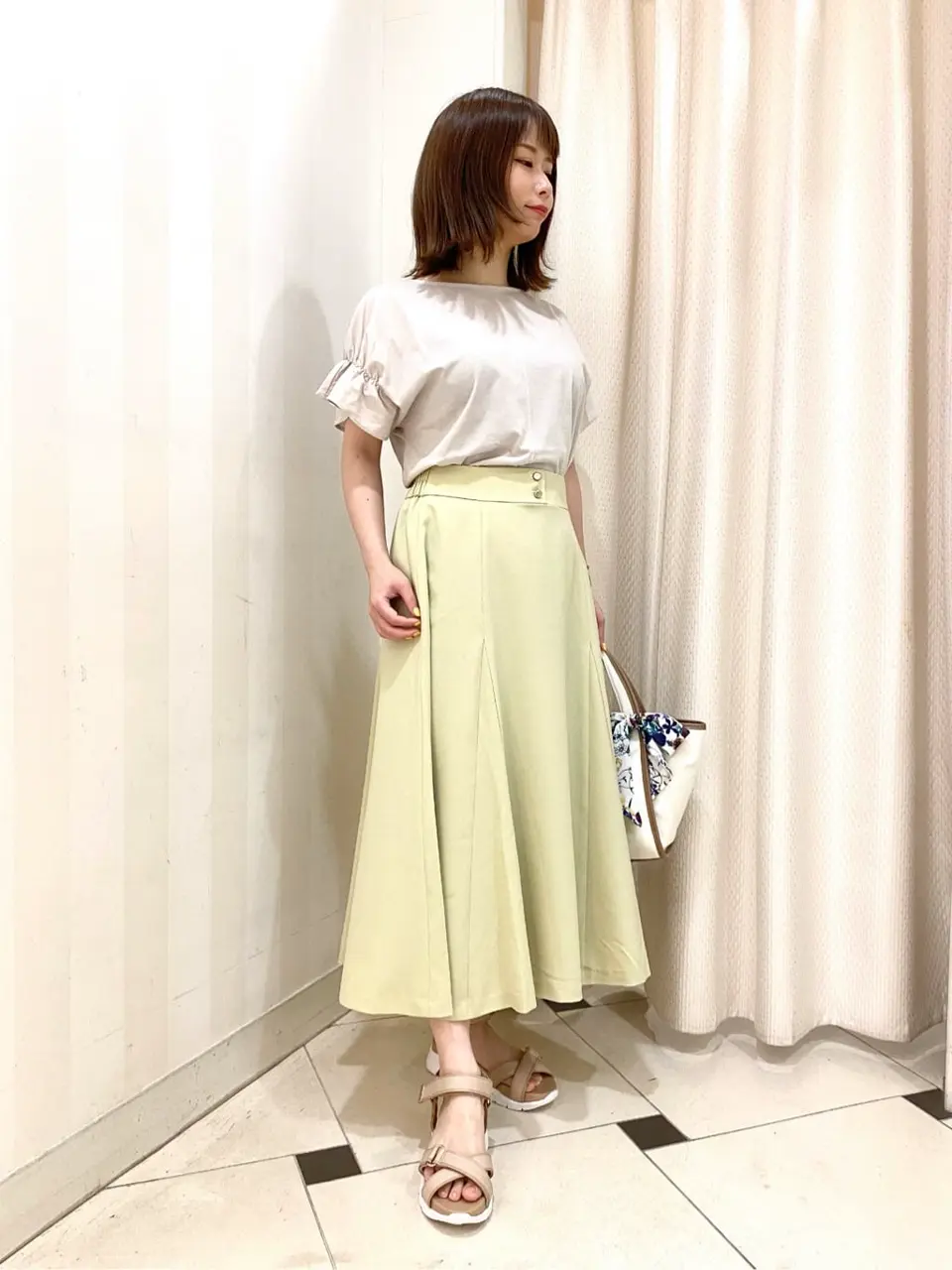 ANY SIS 横尾 コーディネート画像