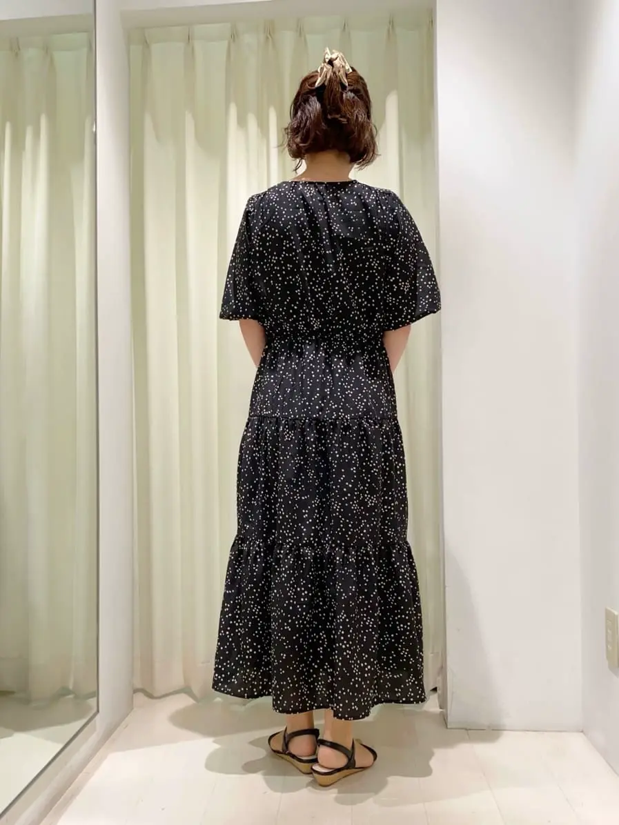 ANY SIS 山田 コーディネート画像