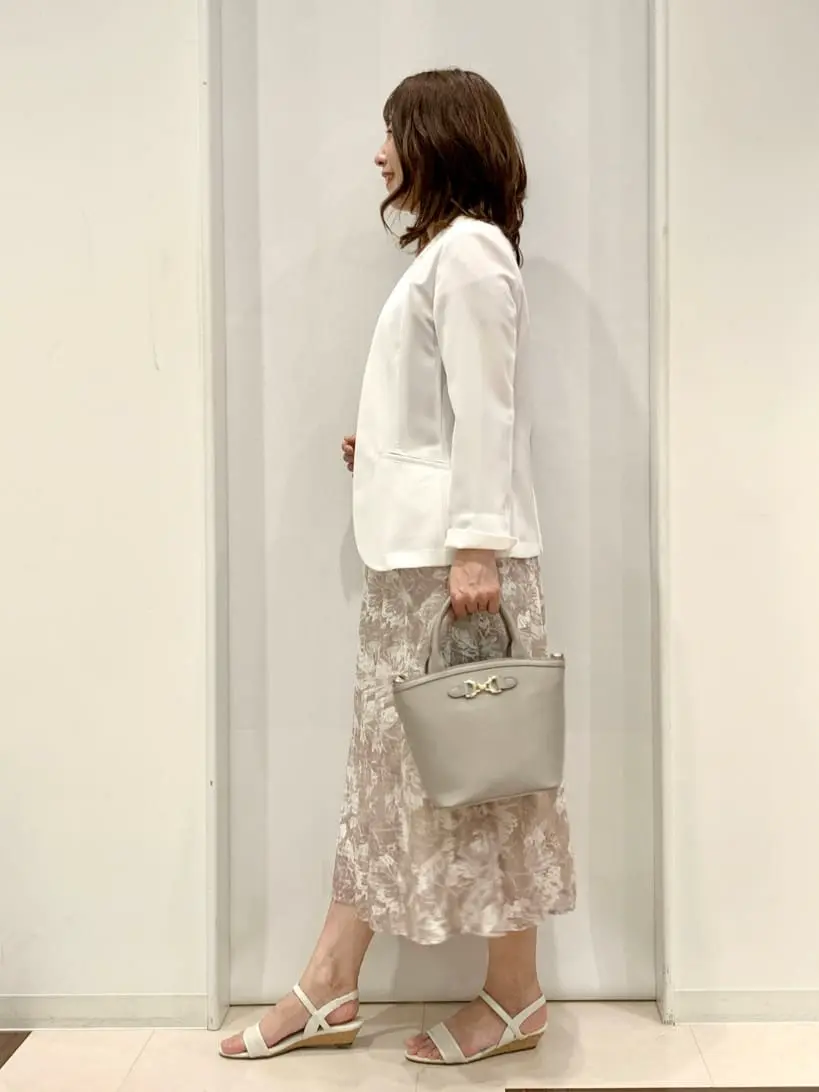 ANY SIS 横田 コーディネート画像