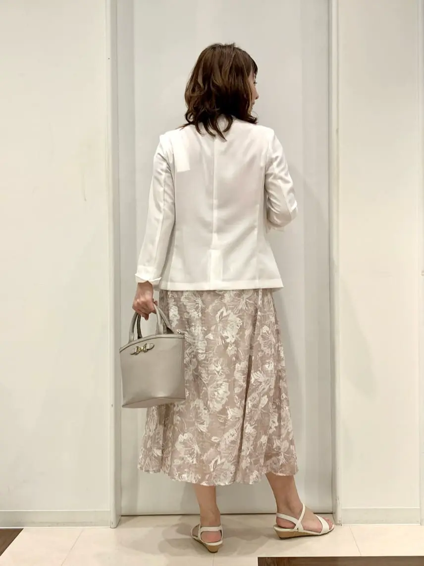 ANY SIS 横田 コーディネート画像