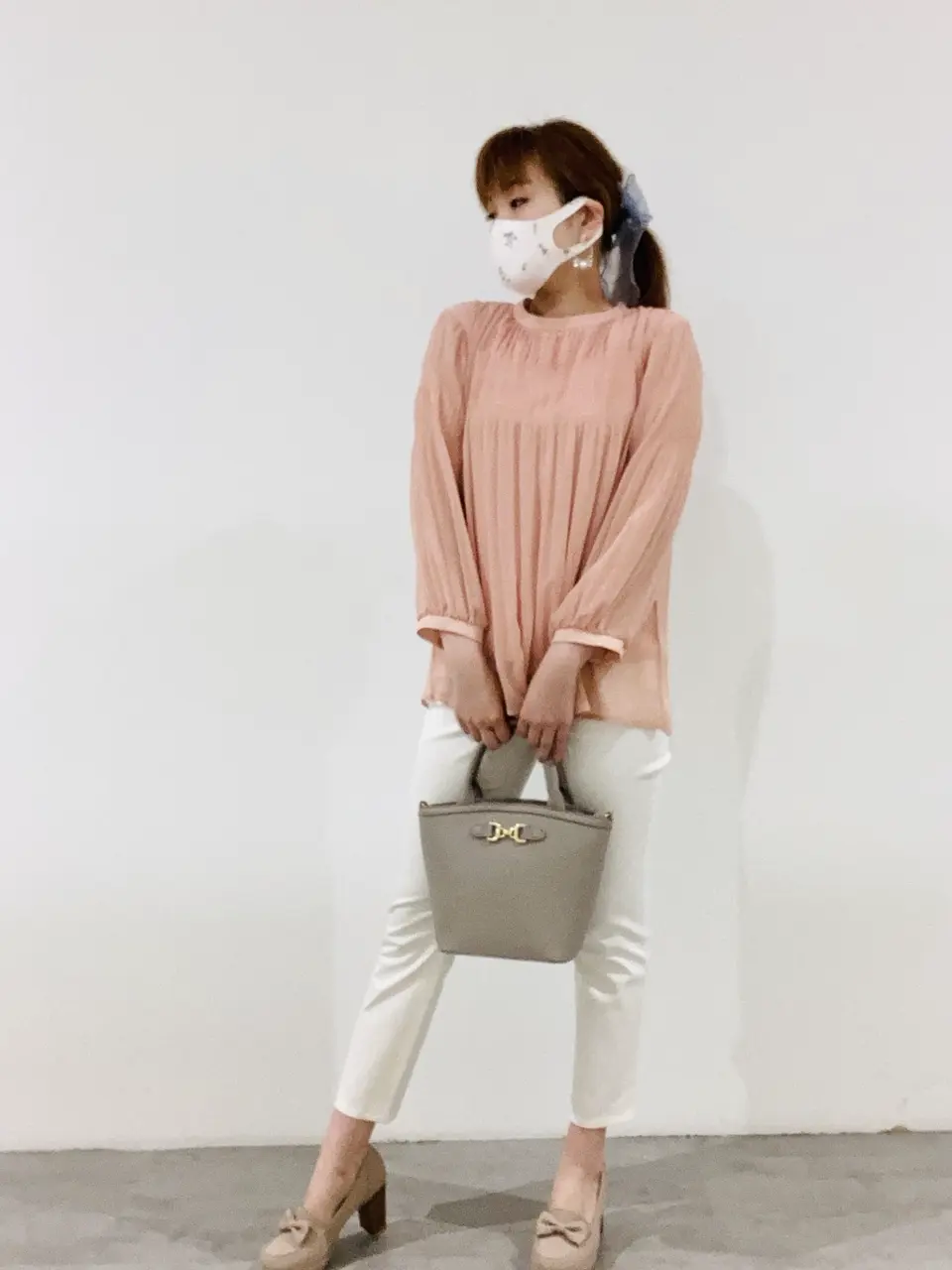  川根　彩 コーディネート画像