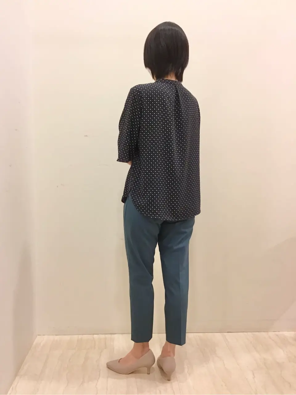 ANY SIS 藤森 コーディネート画像