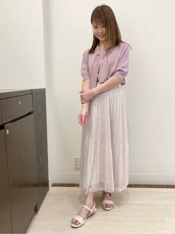 ANY SIS スタッフ コーディネート画像