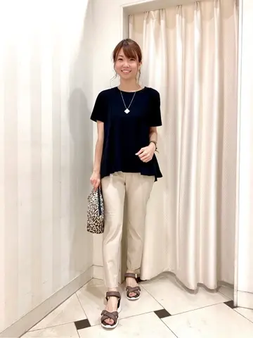 ANY SIS 金井 コーディネート画像