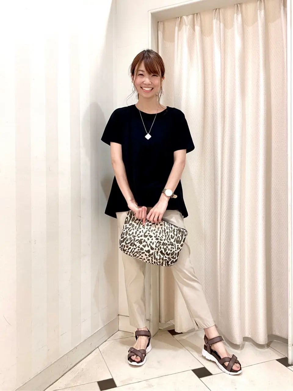 ANY SIS 金井 コーディネート画像