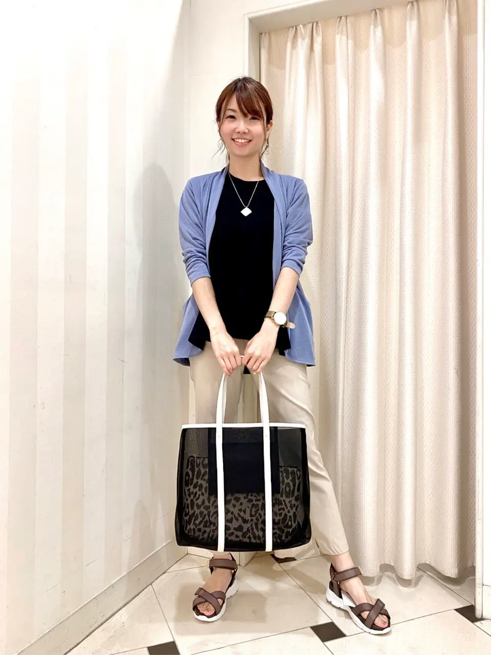 ANY SIS 金井 コーディネート画像