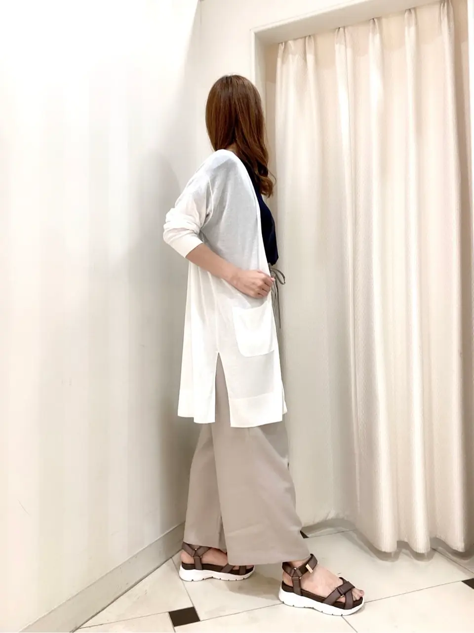 ANY SIS 金井 コーディネート画像