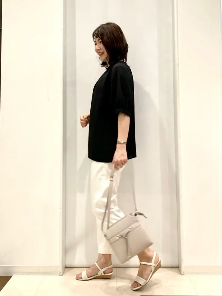 ANY SIS 横田 コーディネート画像