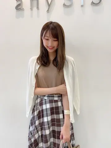 ANY SIS スタッフ コーディネート画像