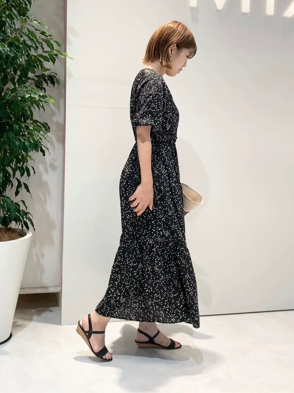 ANY SIS tomo コーディネート画像