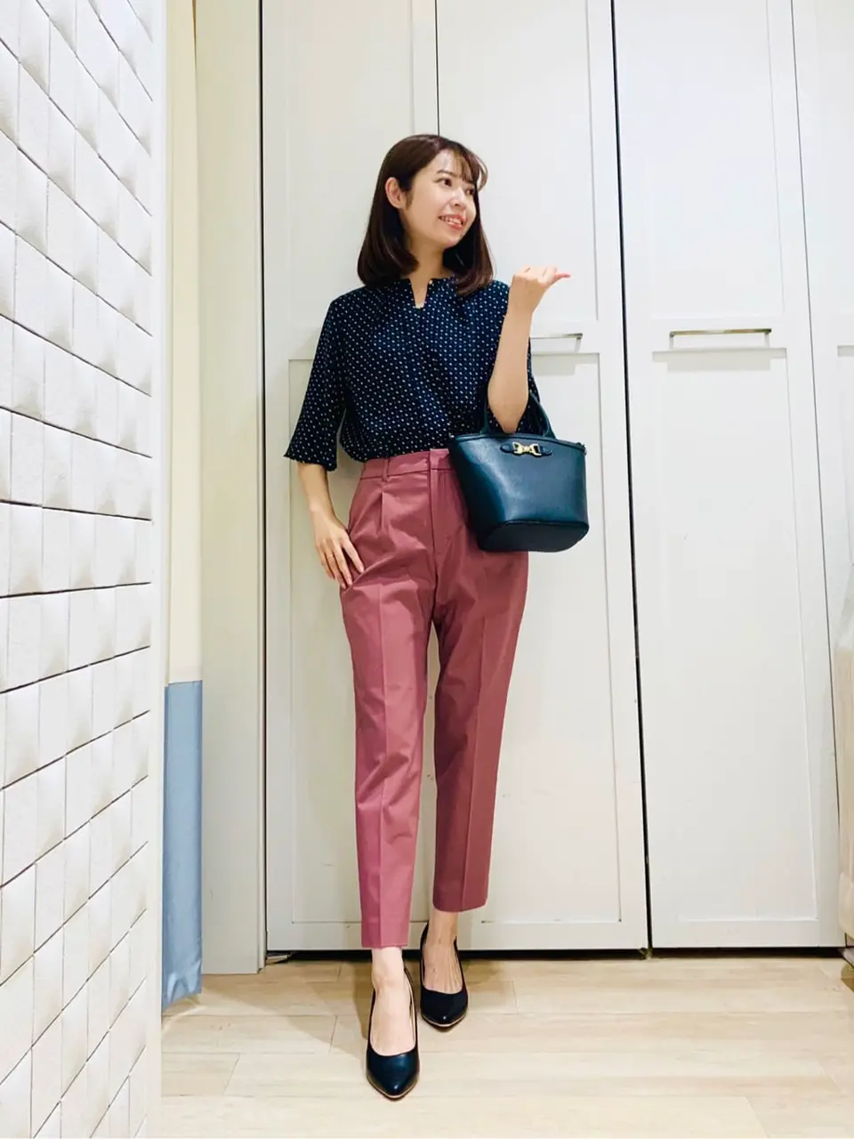 ANY SIS スタッフ コーディネート画像