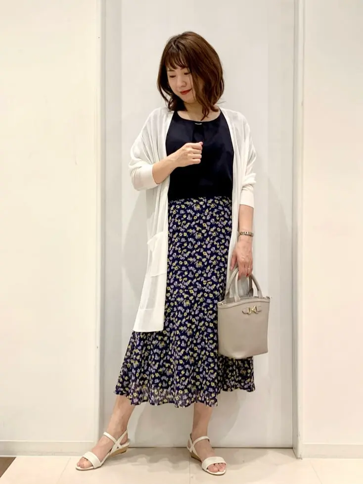 ANY SIS 横田 コーディネート画像