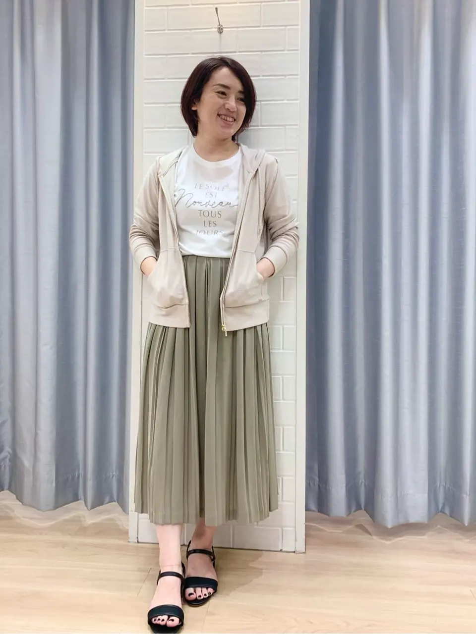 ANY SIS 丸岡 コーディネート画像