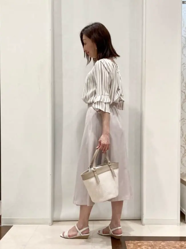 ANY SIS スタッフ コーディネート画像