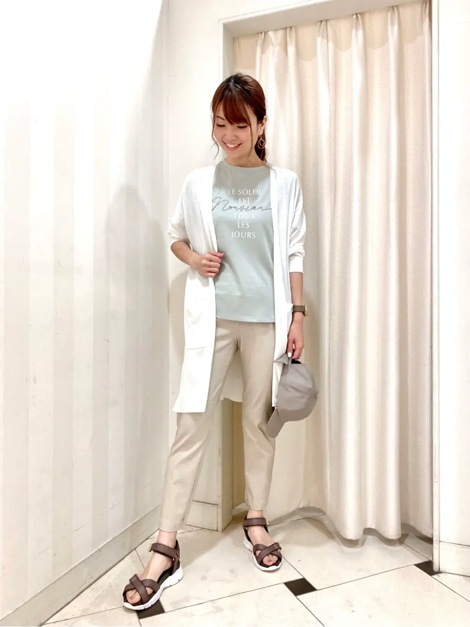 ANY SIS 金井 コーディネート画像