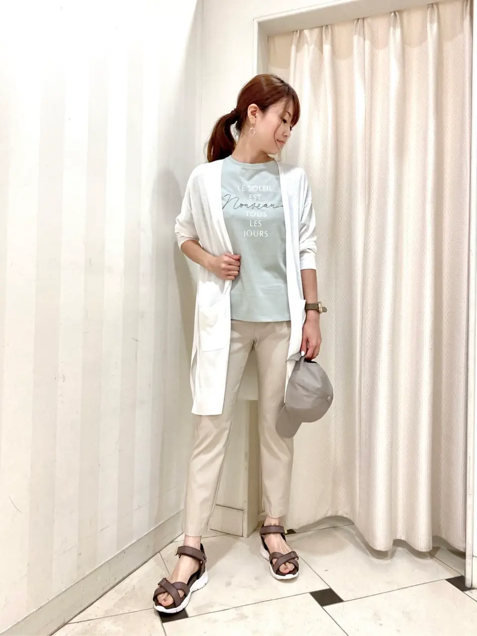 ANY SIS 金井 コーディネート画像