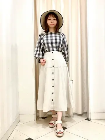 ANY SIS 横尾 コーディネート画像