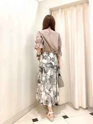 ANY SIS 金井 コーディネート画像