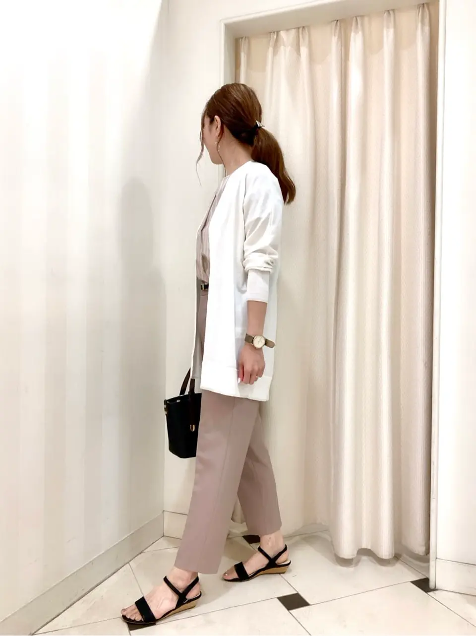 ANY SIS 金井 コーディネート画像