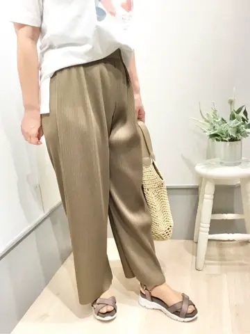 ANY SIS 西村 コーディネート画像