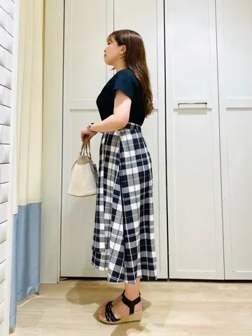 ANY SIS 藤田 コーディネート画像