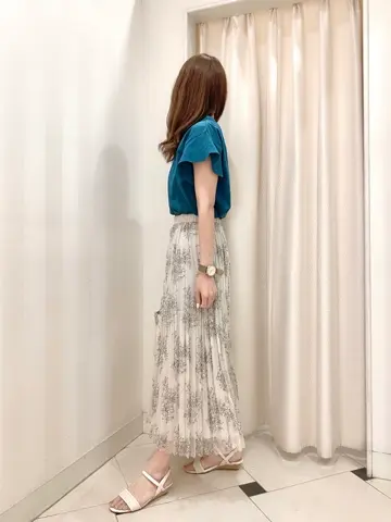 ANY SIS 金井 コーディネート画像