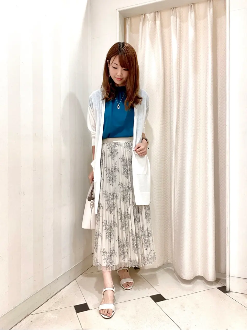 ANY SIS 金井 コーディネート画像