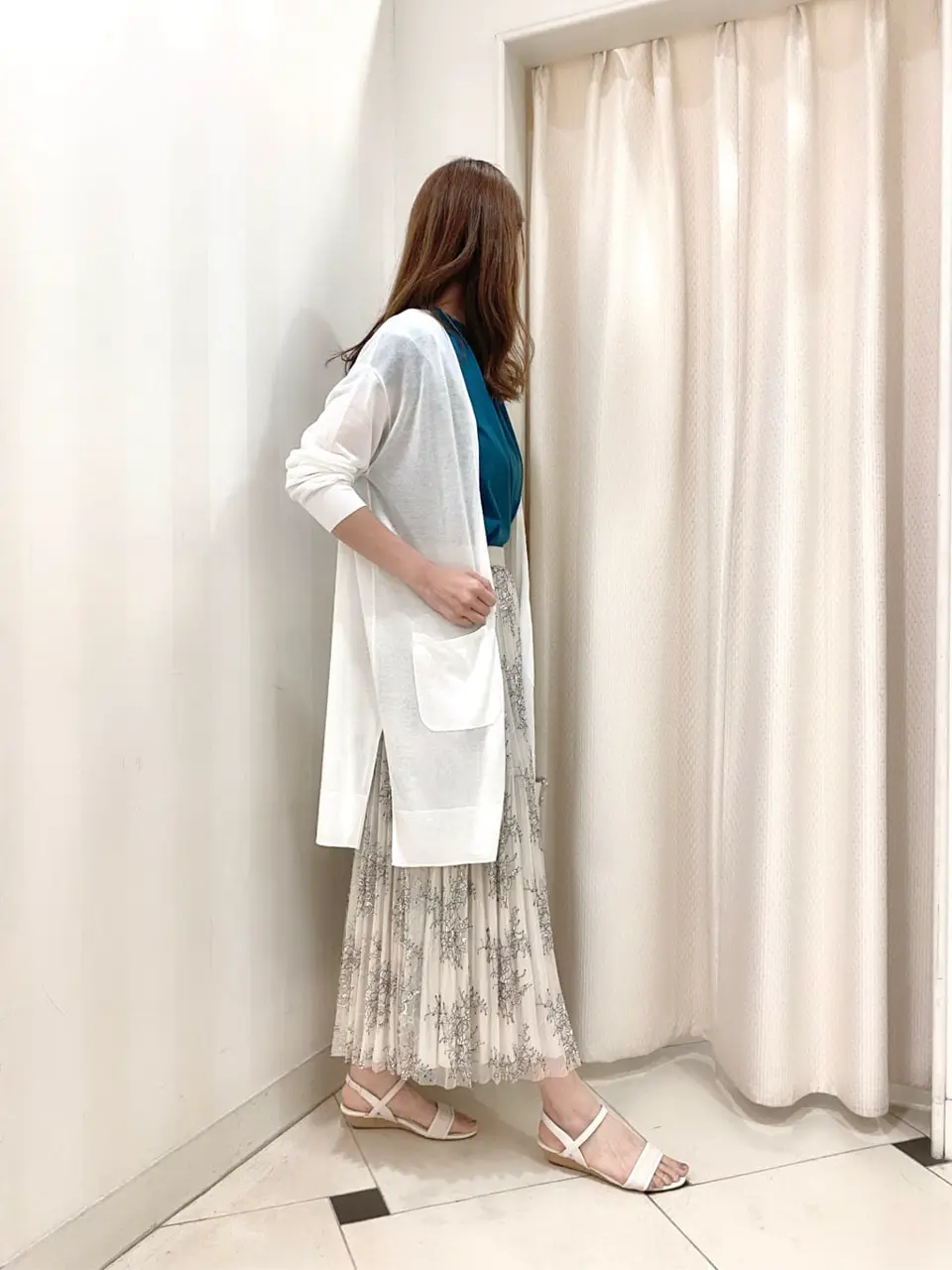 ANY SIS 金井 コーディネート画像