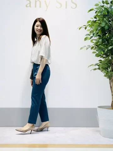 ANY SIS 岡本 コーディネート画像